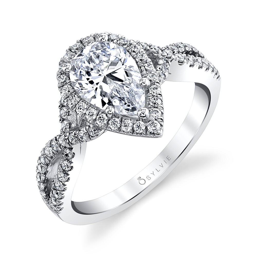 Pear Shape Diamond Engagement Ring