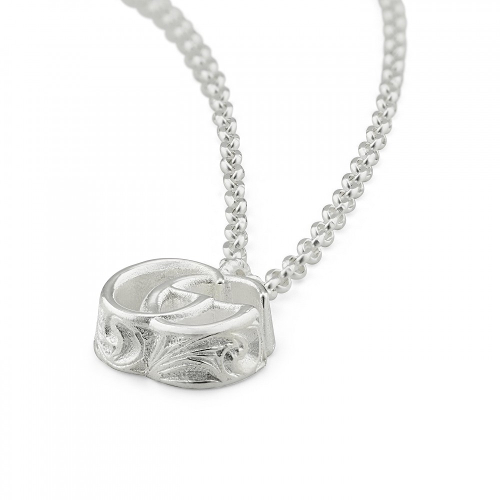 Gucci Double G Pendant