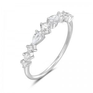 Pear and Round Diamond Band