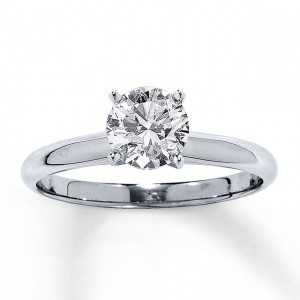 1 carat Round Diamond Solitaire Engagement Ring