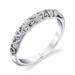 Elaina Vintage Wedding Band